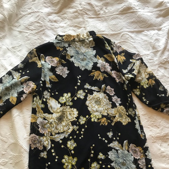 Dress - Picture 4 of 6